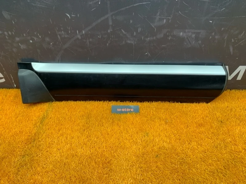 Молдинг на дверь Porsche Cayenne 2007 957