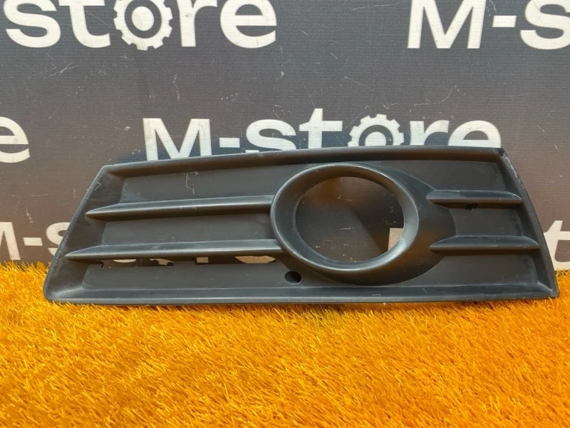 Оправа туманки Volkswagen Passat CC 2008 B6/358