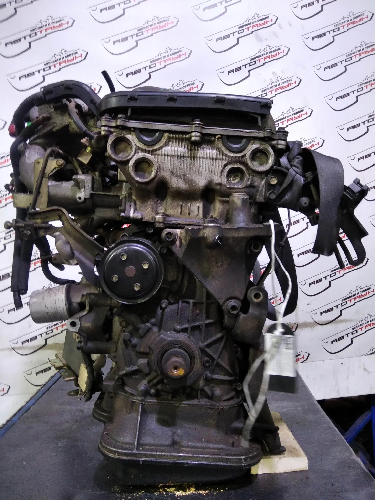Двигатель NISSAN SR20-DE ... PRIMERA CAMINO R'NESSA RASHEEN SERENA TINO ... PC24 PM11 PM12 PW11 WHP11 МАСЛ ФИЛЬТР НАЗАД ВПУСК ВВЕРХ EGR 2WD 101024N0M0 QA5081-329848B