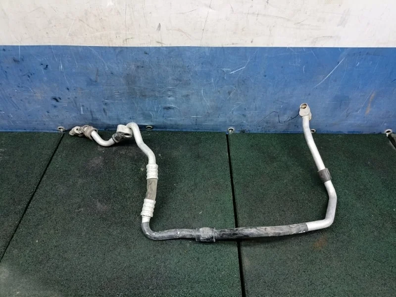 Трубка кондиционера Volkswagen Touareg 1 2002 - 2010 7L6820017С 7L