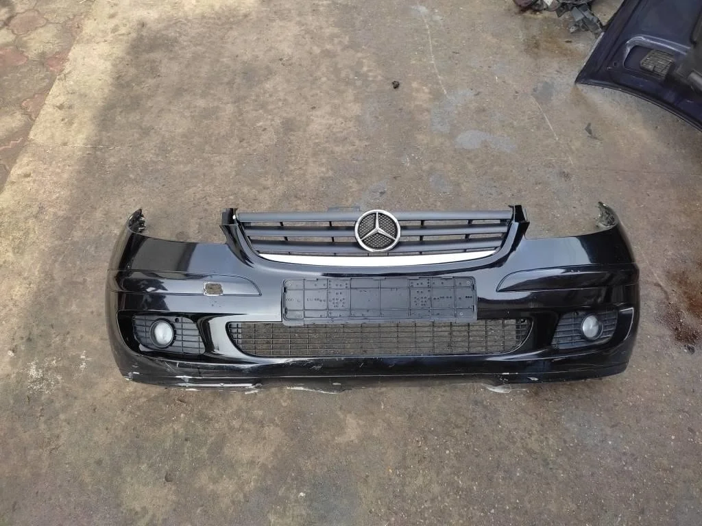 Бампер передний Mercedes-Benz