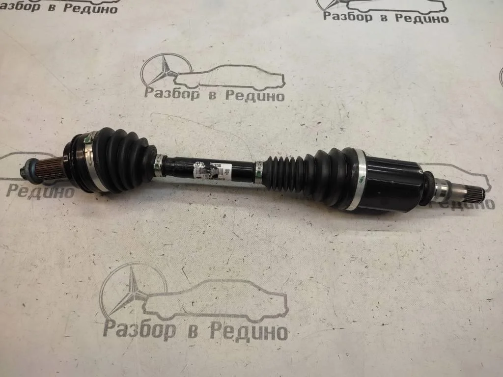 Привод передний правый Mercedes-Benz