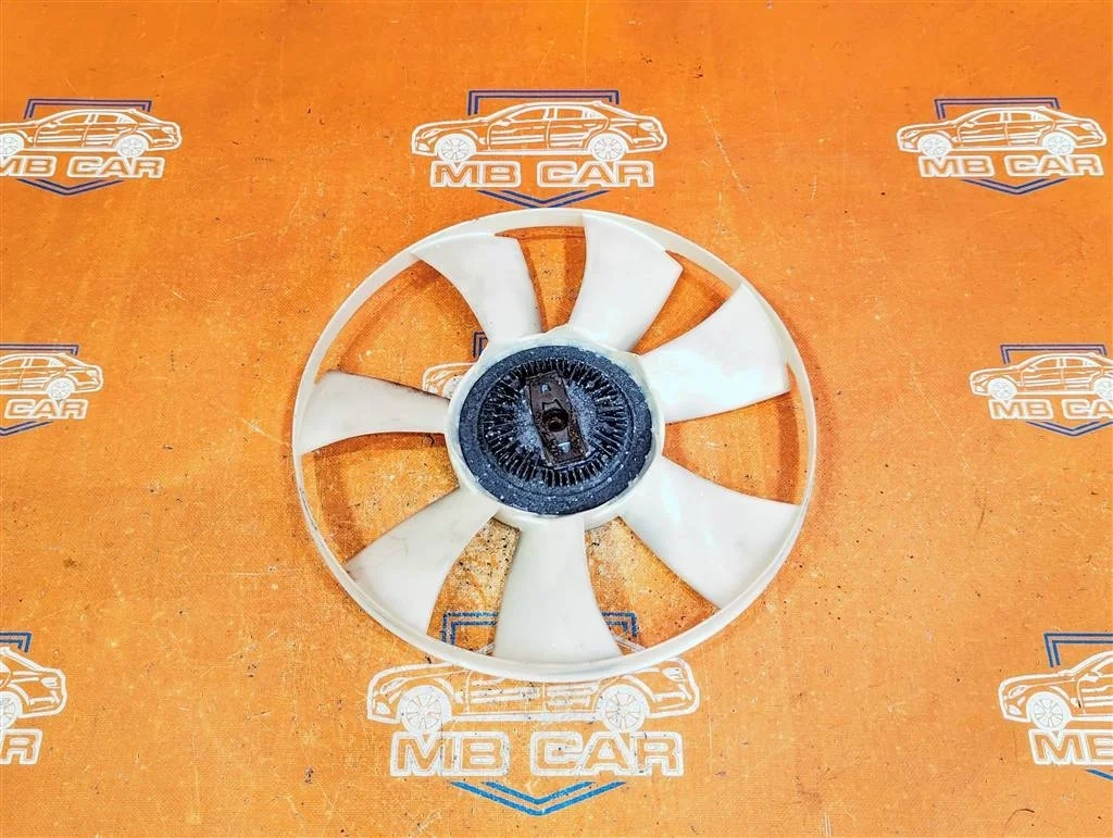 Вискомуфта Mercedes-Benz