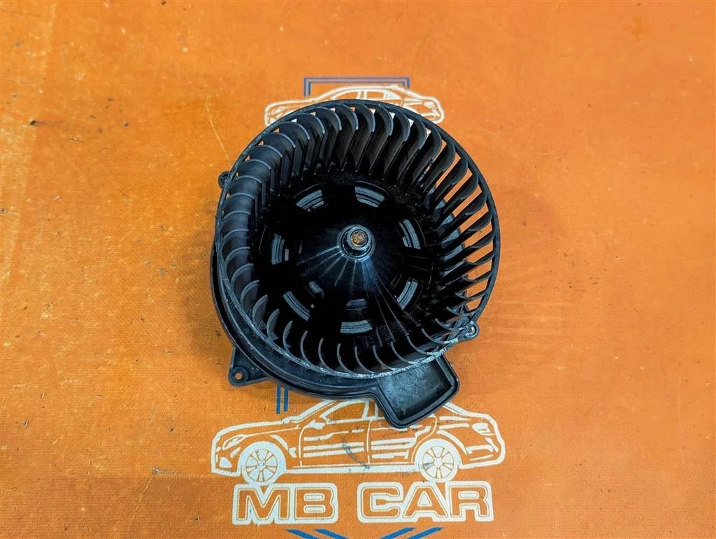 Моторчик печки Mercedes-Benz
