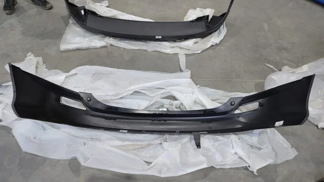 Бампер задний Уценка 30% (сломано крепление, царапины) TOYOTA RAV4 XA40 2013-2015