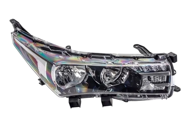 Фара правая TOYOTA COROLLA E170 / E180 2013-2016