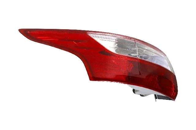 Фонарь задний левый внешний FORD FOCUS III 2011-2014