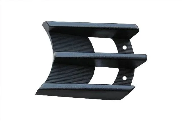 Решетка переднего бампера под ПТФ правая MITSUBISHI PAJERO SPORT I / MONTERO SPORT I K9 2005-2008, PAJERO SPORT I / MONTERO SPORT I K9 2000-2004