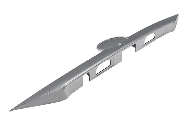 Молдинг крышки багажника TOYOTA CAMRY XV50 2011-2014