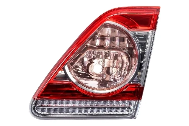 Фонарь задний правый внутренний TOYOTA COROLLA E140 / E150 2010-2013