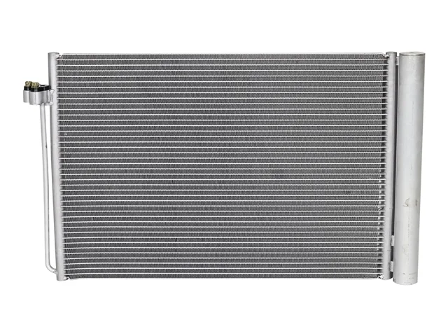 Радиатор кондиционера E60, E63, E65 BMW 6-Series E63 / E64 2003-2010, 7-Series E65 / E66 2001-2008, 5-Series E60 / E61 2003-2007
