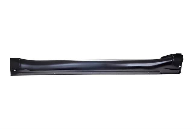 Накладка порога правая Уценка 20% (скол) MITSUBISHI PAJERO IV / MONTERO IV V8 / V9 2006-2011, PAJERO IV / MONTERO IV V8 / V9 2011-2014