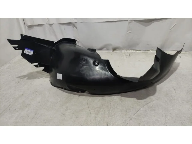 Подкрылок передний левый Уценка 20% (трещина) VOLKSWAGEN POLO V 6C1 / 6R1 2009-2014, POLO V 6C1 / 6R1 2015-2020