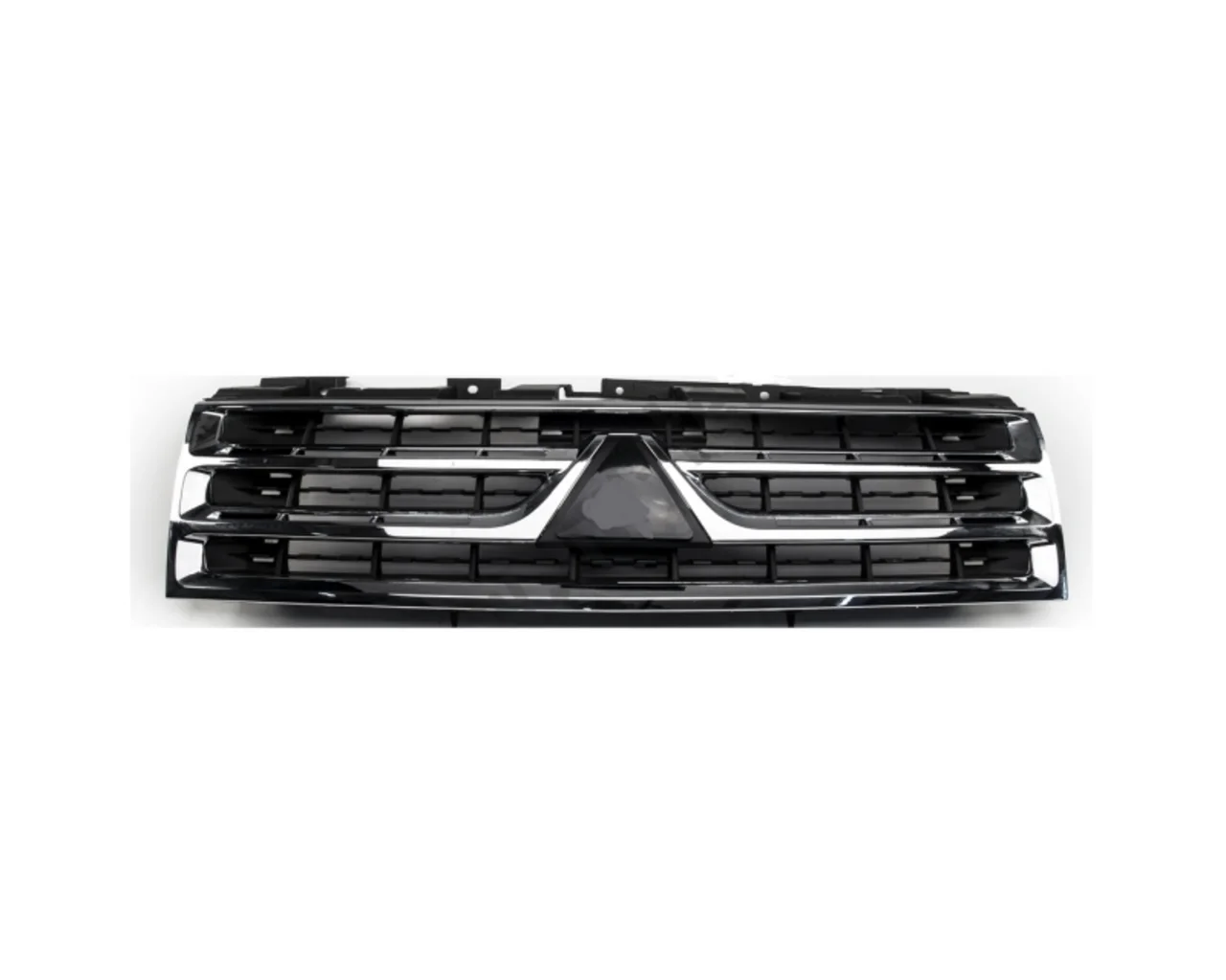 Решетка радиатора Уценка 10% (царапины) MITSUBISHI PAJERO IV / MONTERO IV V8 / V9 2011-2014