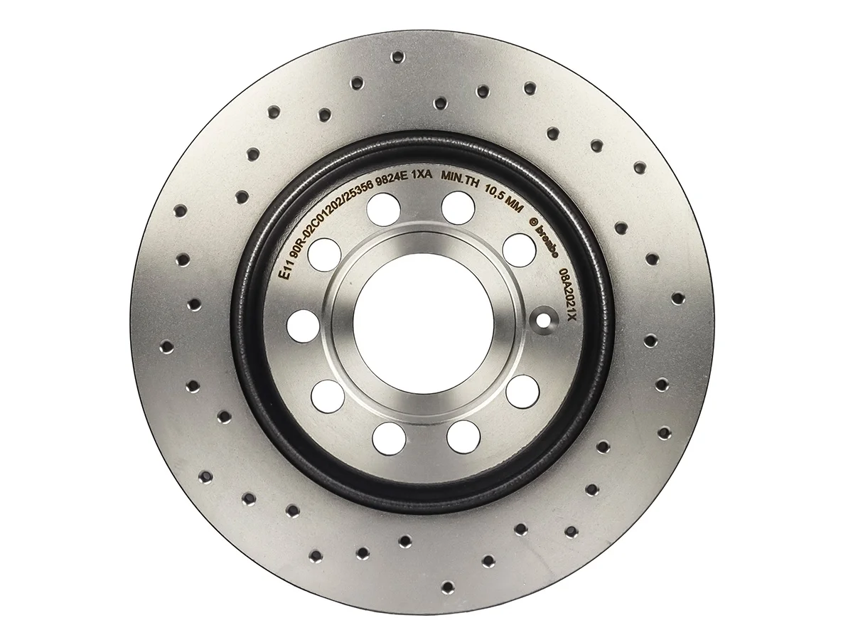 Диск тормозной задний VOLKSWAGEN JETTA III 1H2 / 1W2 -1998 / IV 9M2 / 1J6 -2005, PASSAT B6 2005-2010, GOLF V 1K1 / 1K5 2003-2009