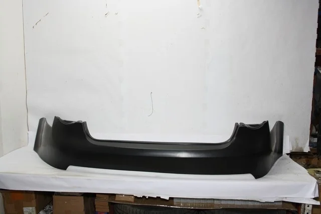 Бампер задний Уценка 10% (сломано крепление) VOLKSWAGEN JETTA V 1K2 / 1K5 2005-2011