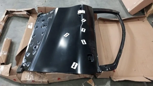 Дверь передняя правая Уценка 40% (вмятины) RENAULT KAPTUR J5 / H5 2016-2020