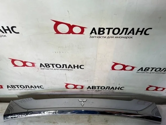 Накладка крышки багажника (дефект хрома) GF2W MITSUBISHI OUTLANDER GF 2015-2018, OUTLANDER GF 2012-2014, OUTLANDER GF 2014-2015