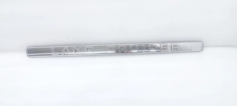 Накладка двери багажника Toyota Land Cruiser 2015 200