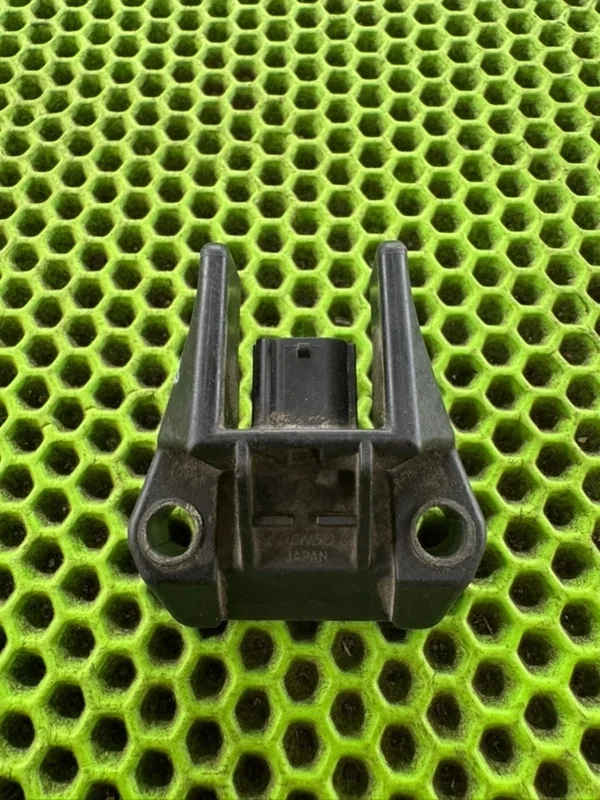 Датчик удара Lexus Gs 3 8917345050, передний