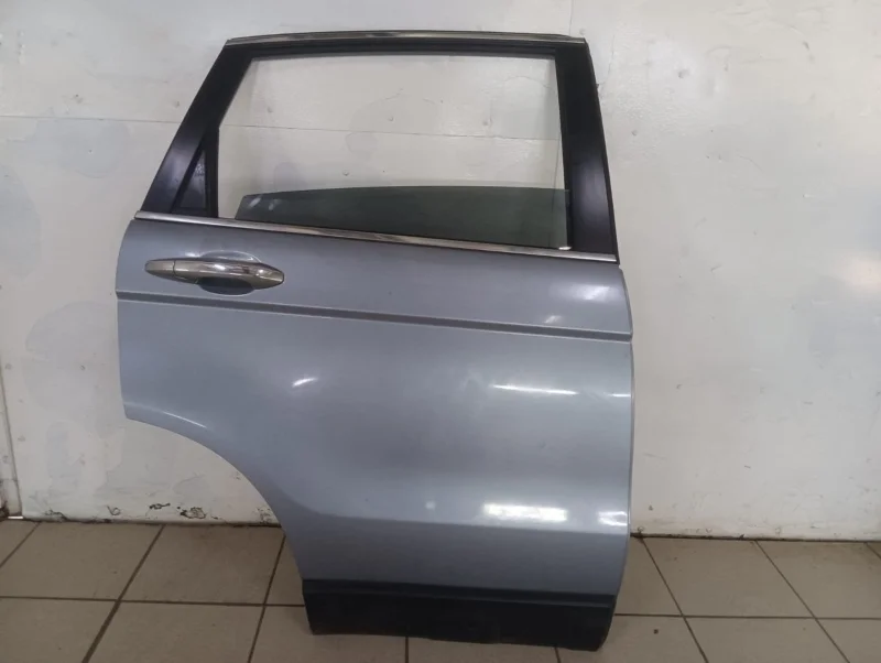 Дверь задняя правая Honda Cr-V RE K24Z4