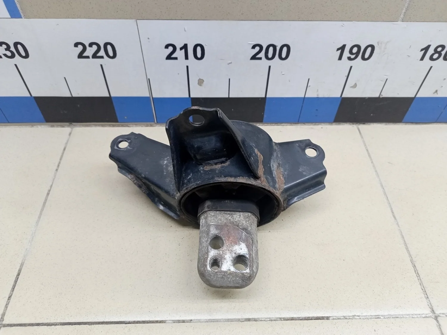 Опора КПП левая Ceed 2007- 2012