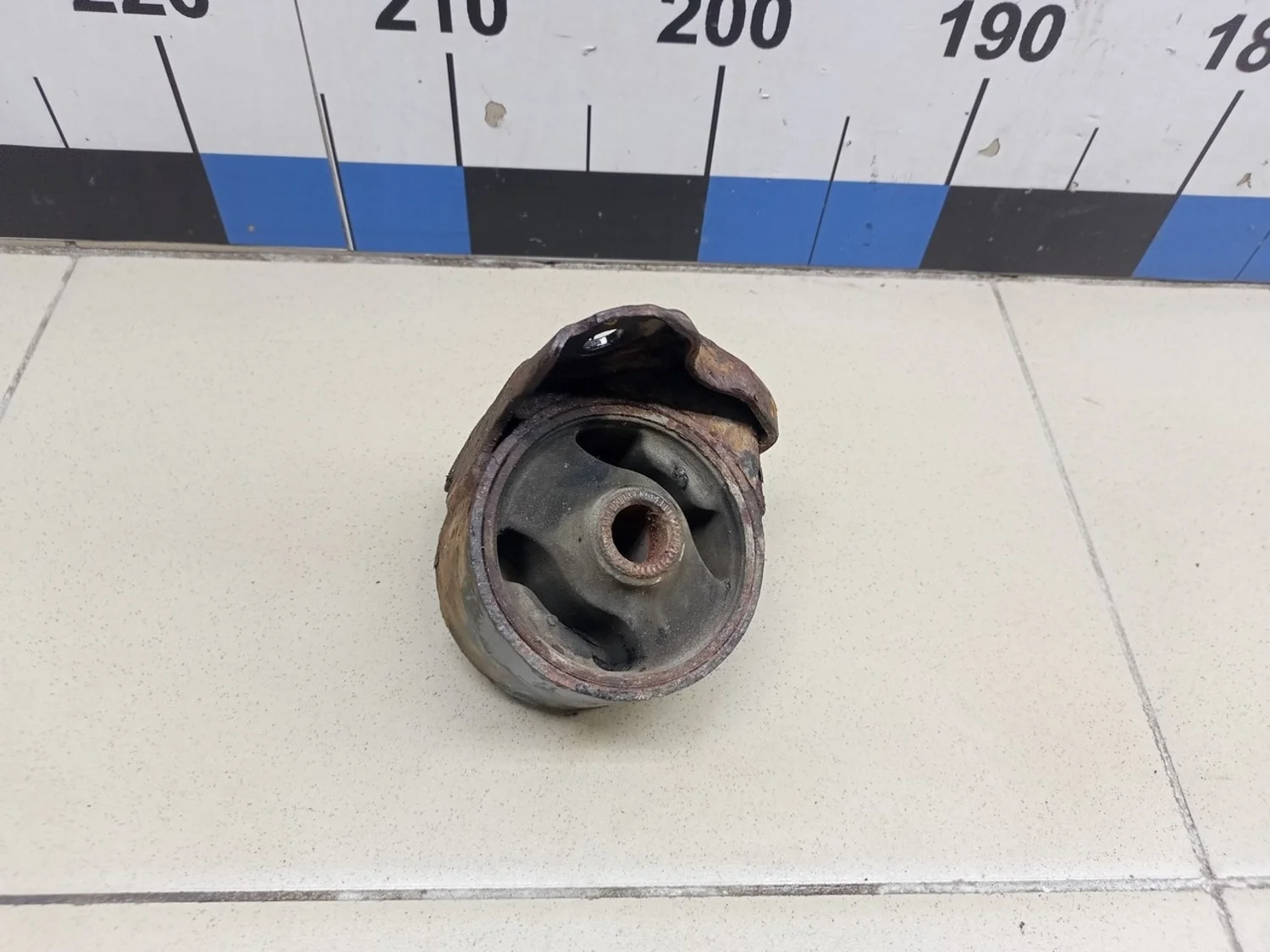 Опора двигателя передняя Ceed 2007- 2012