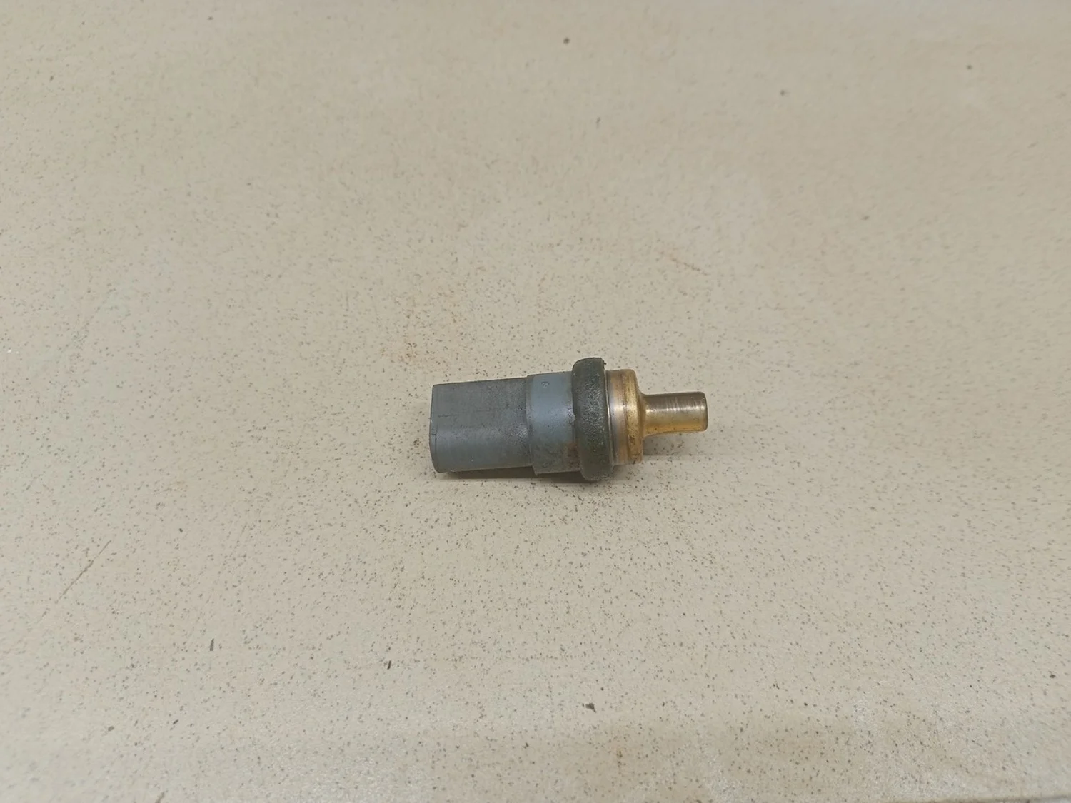 Датчик температуры A3 (8L1) 1996-2003