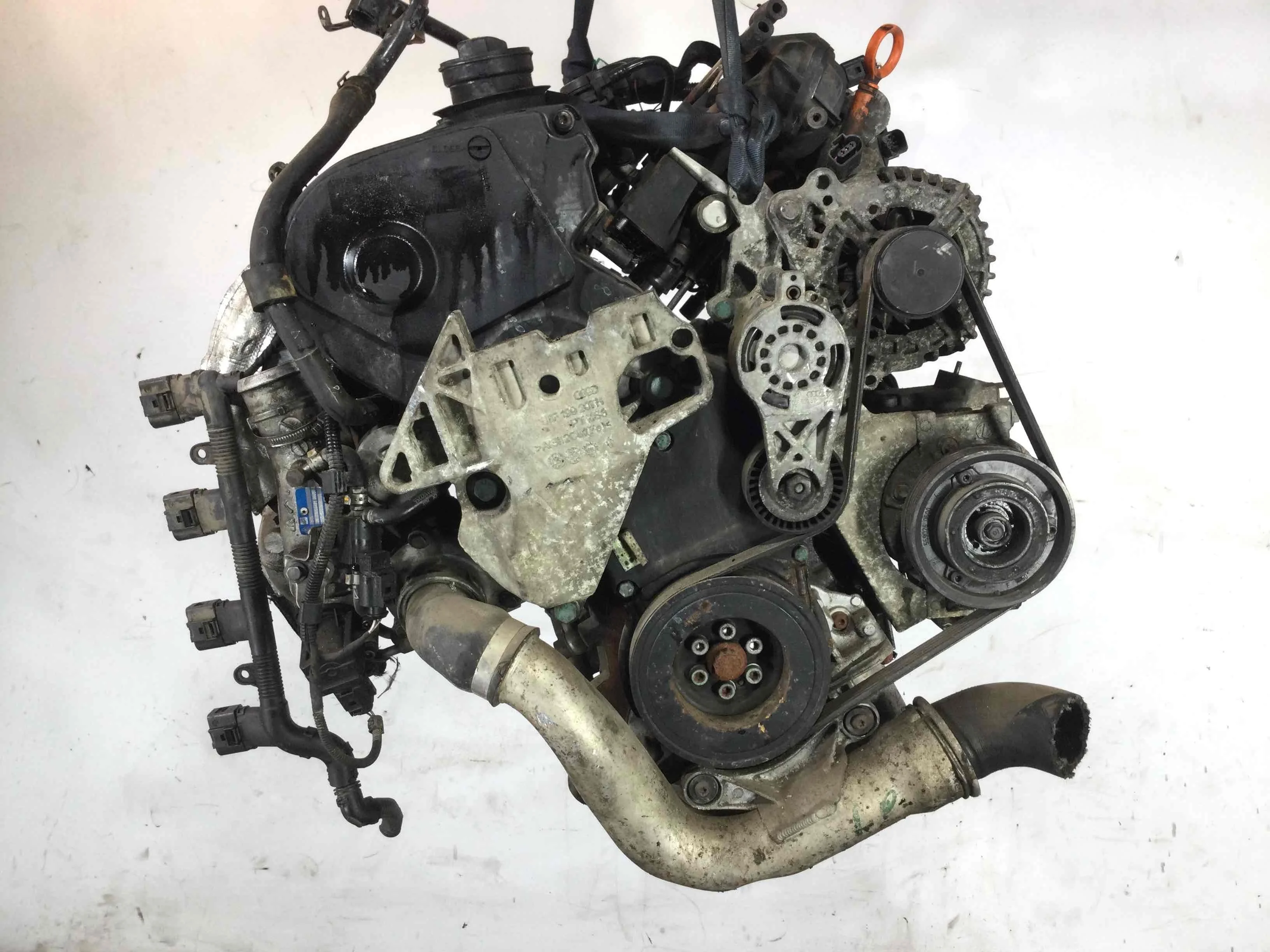 Двигатель Volkswagen Passat B6 (2005-2010) бензин 2.0 TFSI Механика Седан