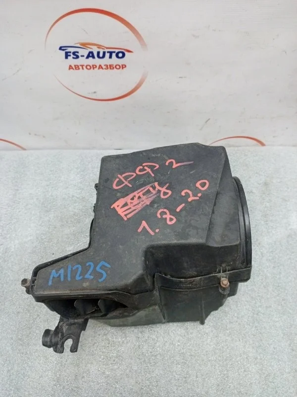 Корпус воздушного фильтра Ford FOCUS 2006 Хетчбек