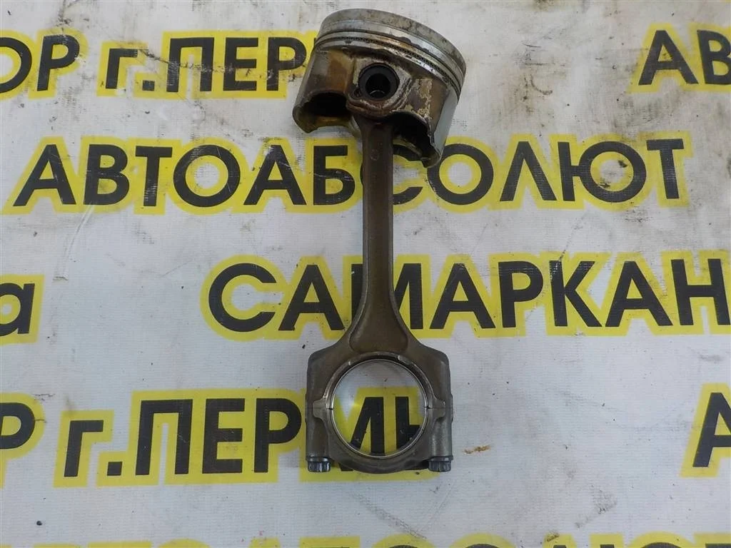 Поршень с шатуном Honda Civic 5D VIII 2006-2012