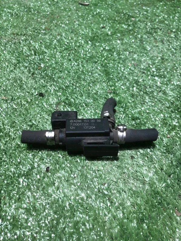Клапан электромагнитный Mercedes-Benz C-Class A2661530059 W204 M271.860, передний