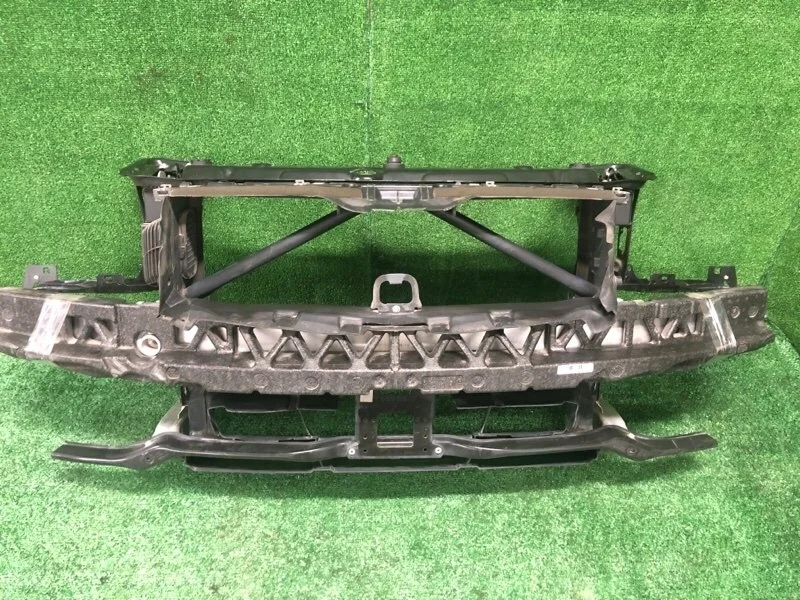 Рамка радиатора Bmw 3-Series 2014 51647245786 F30 N20B20, передняя