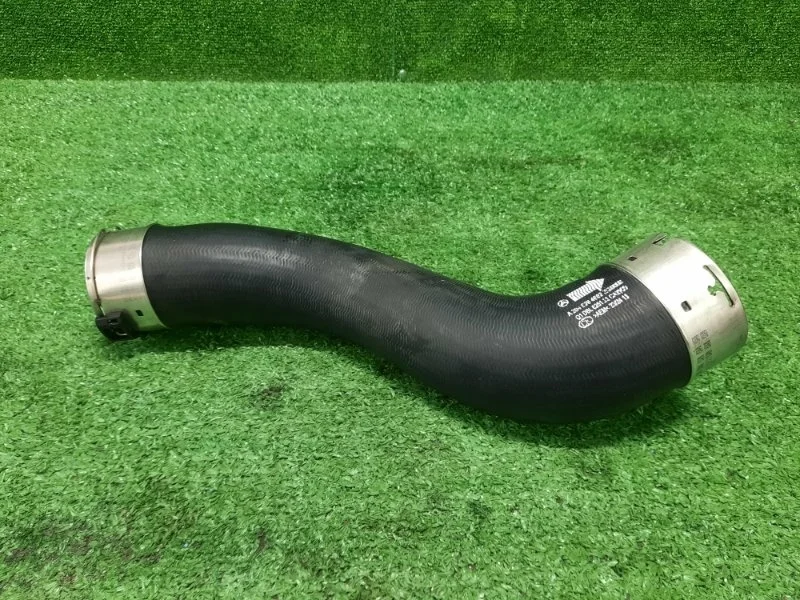 Патрубок интеркулера Mercedes-Benz C180 2012 A2045284682 W204 271.860