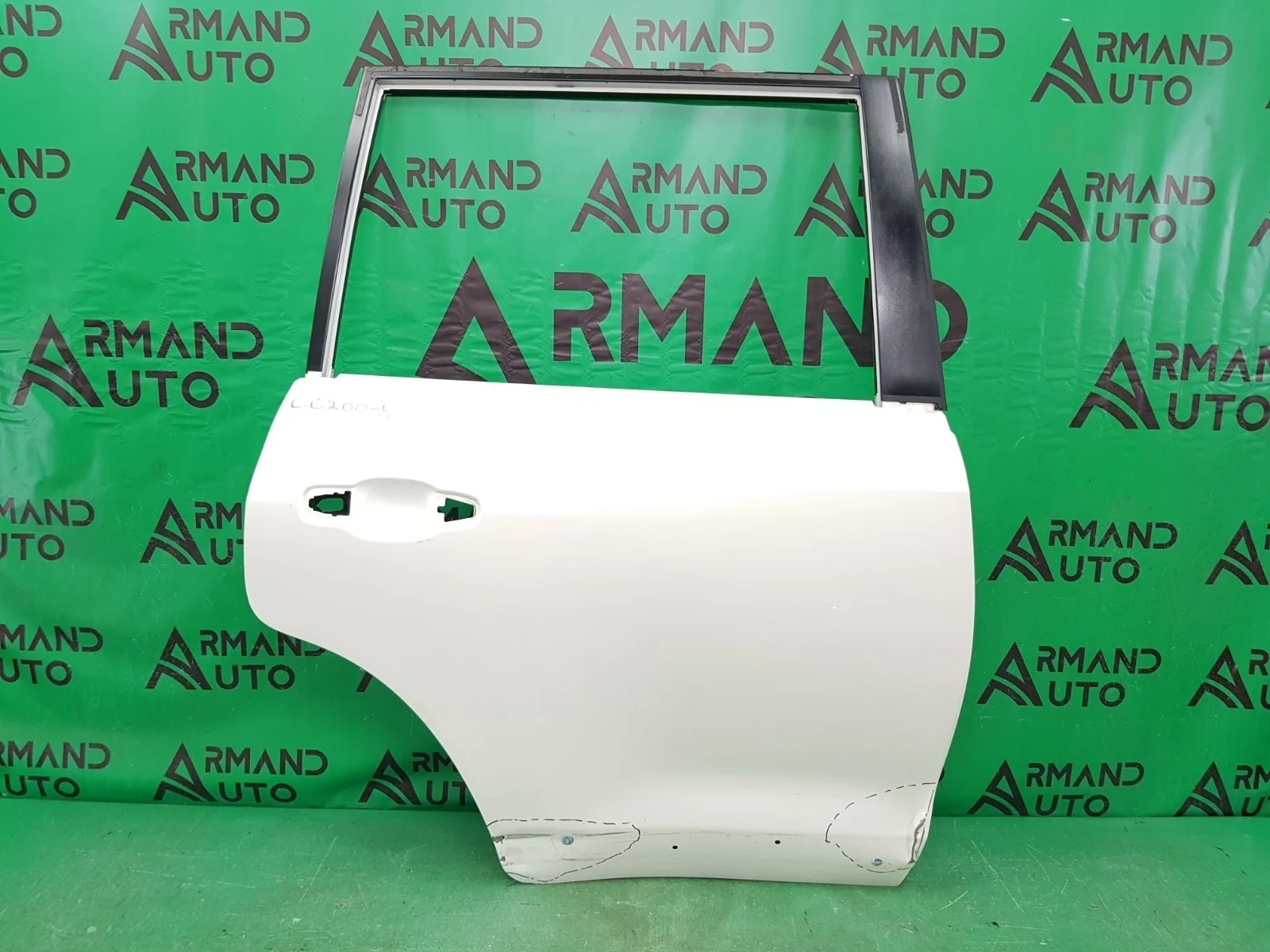 Дверь TOYOTA LAND CRUISER 2015-2021 200
