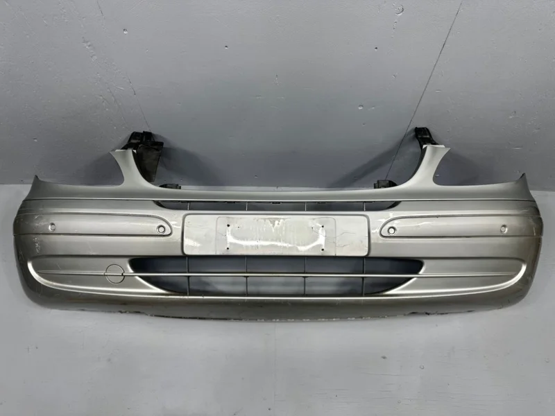 Бампер Mercedes Viano W639