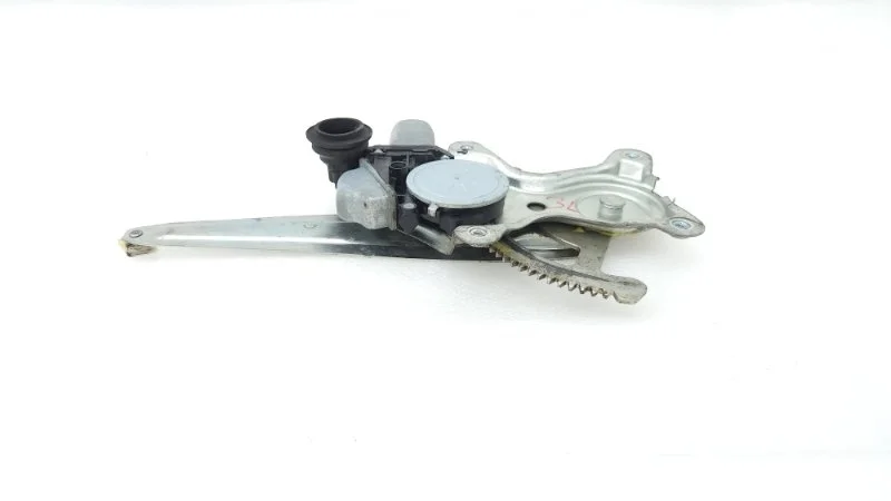 Стеклоподъемник Toyota Land Cruiser 2012 200