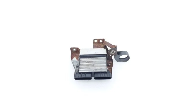 Блок управления форсунками Toyota Land Cruiser 2012 200