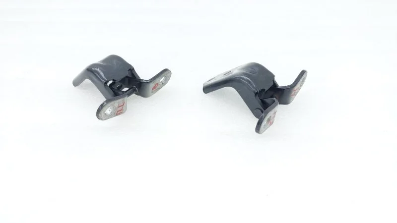 Петля двери Kia K5 2020 DL3