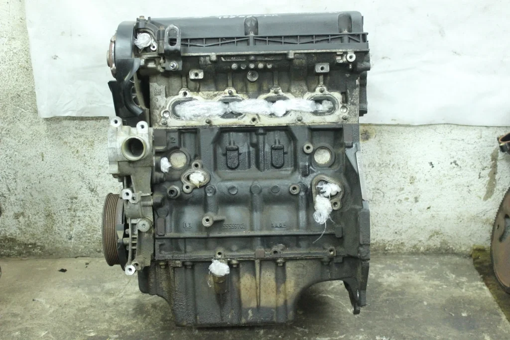 Двигатель бензин F18D4 155590KA Chevrolet Cruze