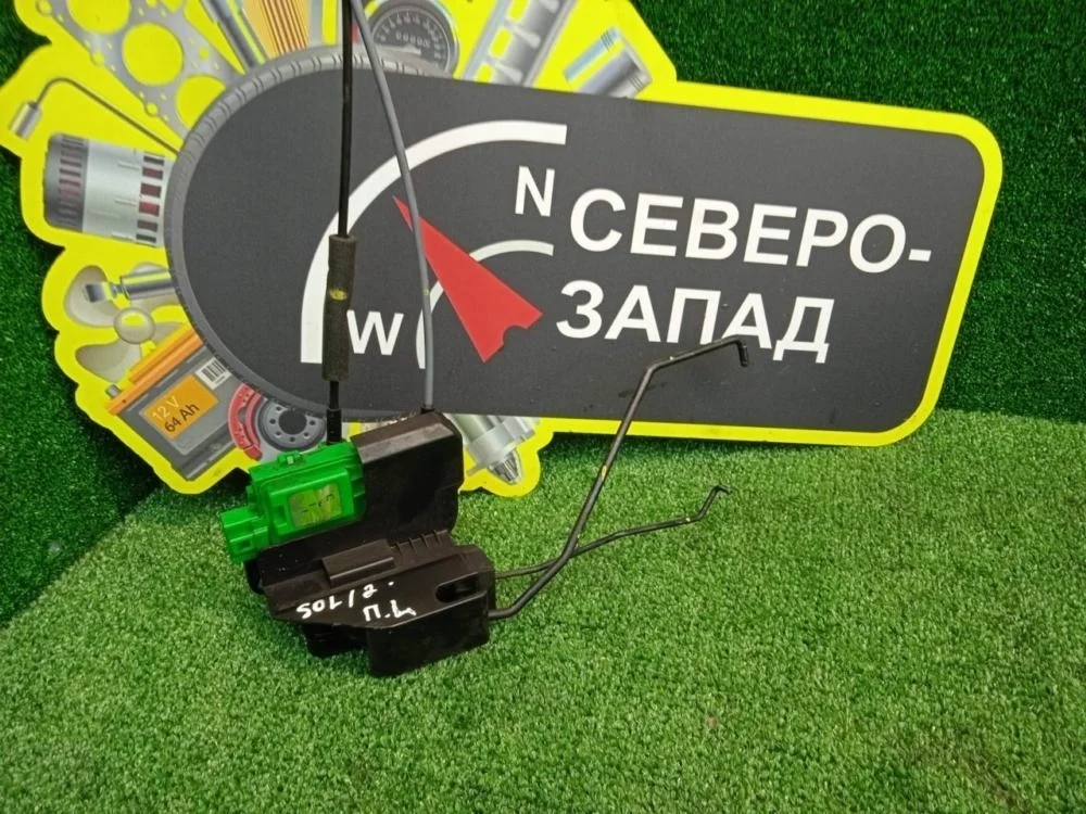 Замок двери Hyundai Solaris 2013 RB