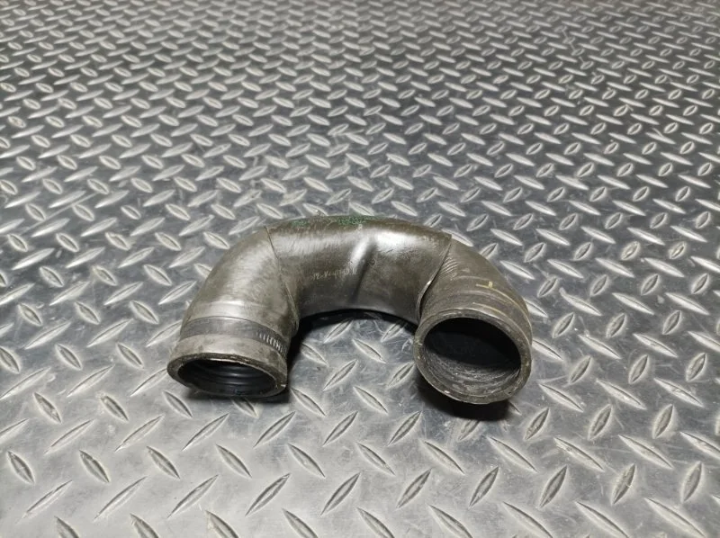 Патрубок системы охлаждения Bmw 5 11537558071 E60 N43
