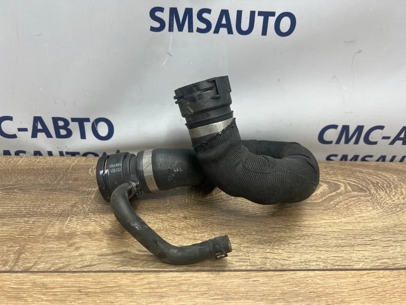 Патрубок охлаждения Audi A6 2010 4F0121101F C6 2.8 CCE