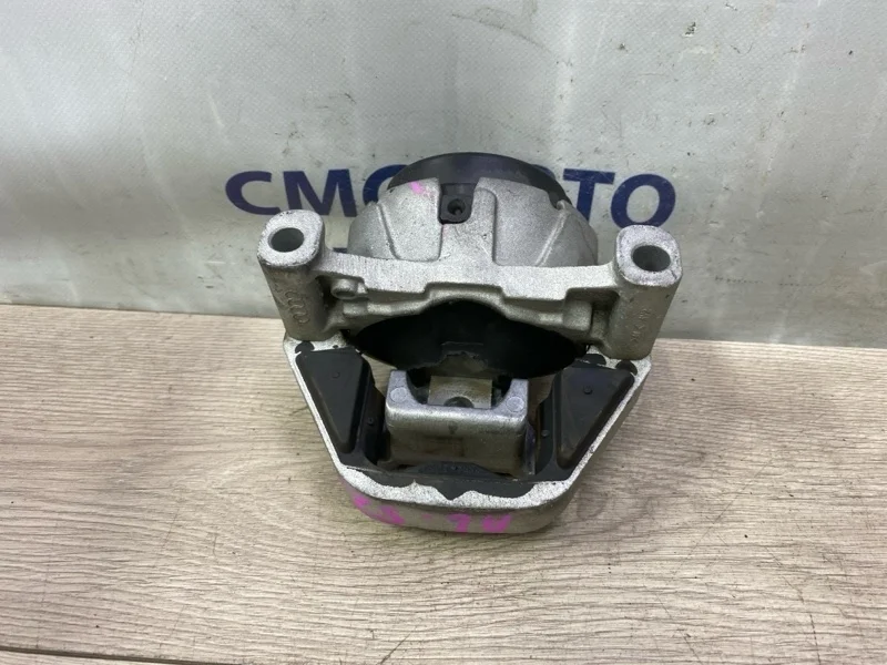 Опора ДВС Audi A6 2014 4G0199381NS C7 2.0T CDN