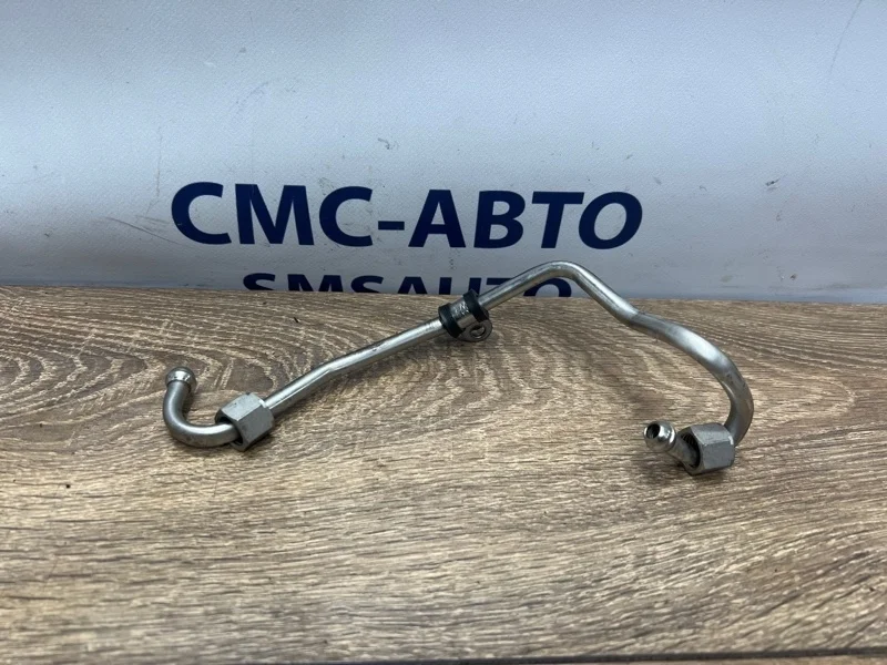 Трубка топливная Audi A6 2014 06J127501M C7 2.0T CDN