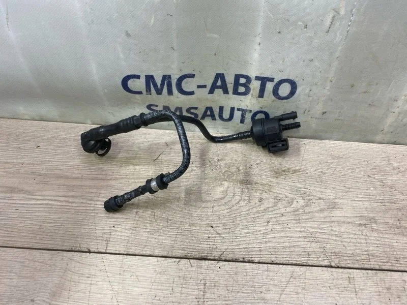Клапан вакуумный Audi A6 2014 06H906517AA C7 2.0T CDN