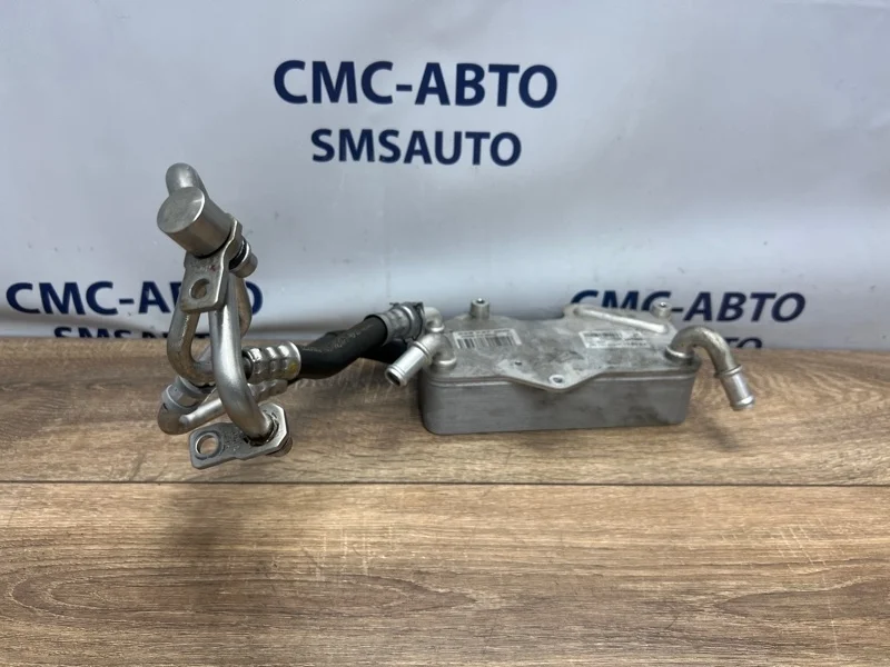 Радиатор масляный Audi A6 2014 4G0317021M C7 2.0T CDN