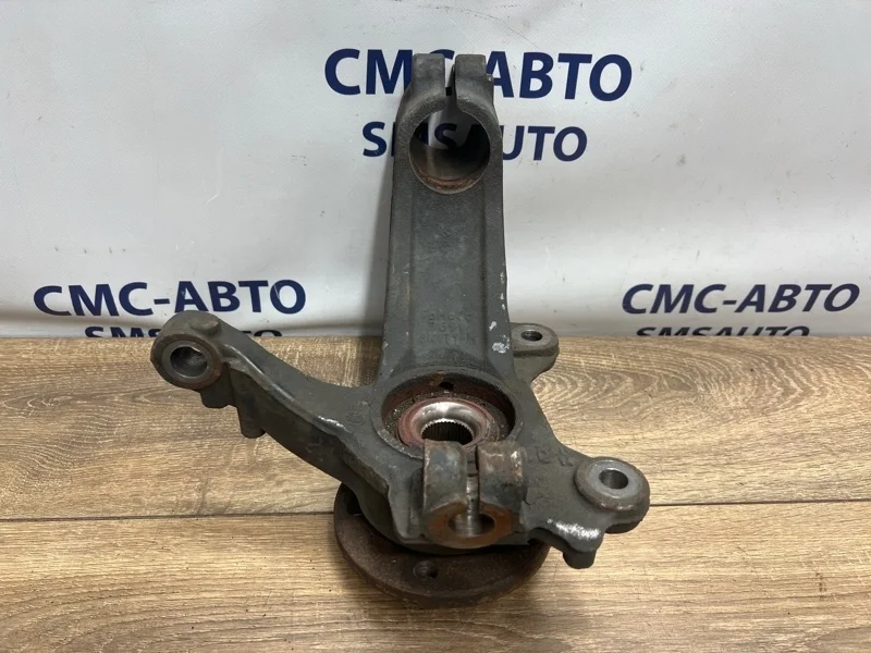 Кулак поворотный Volvo Xc60 31451326 ХС60 3.0 B6304T4, передний левый