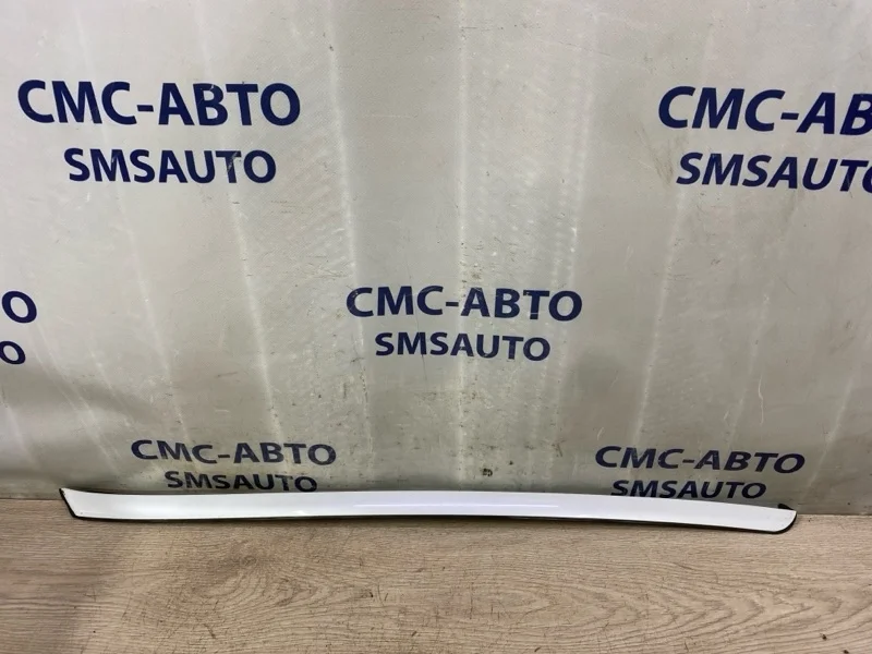 Молдинг лобового стекла Volvo Xc60 39803246 ХС60 3.0 B6304T4, передний правый