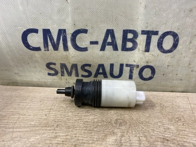 Насос омывателя фар Volvo Xc60 31391195 ХС60 3.0 B6304T4